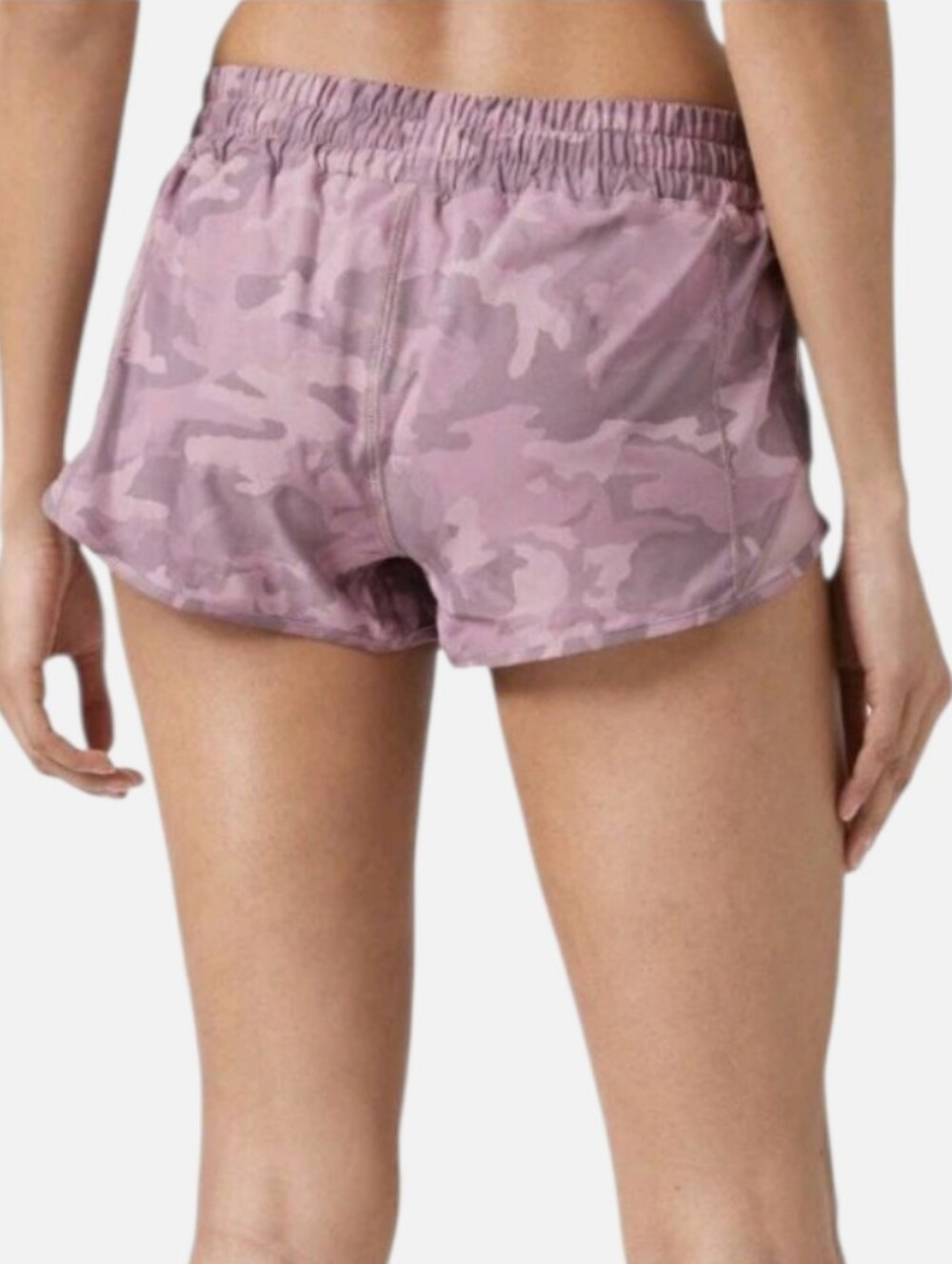 LULULEMON 2.5” Hotty Hot Short ll  Incognito Camo Mauve/Pink